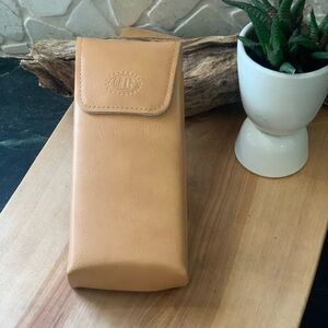 CRAP EYEWEAR | Tan Sunglass Case with Magnetic Closure